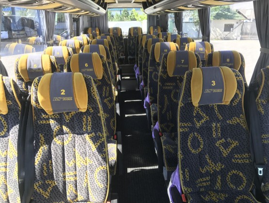 bstours-bus-mercedes-818-inside.jpg