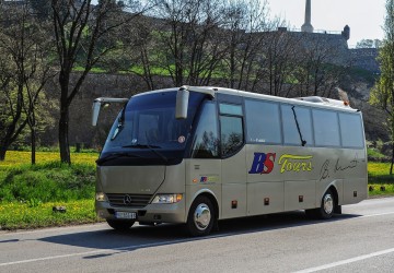 mercedes 818